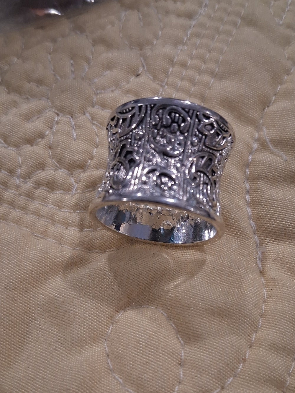 Ornate Wide Silver Filigree Band Ring - Silver